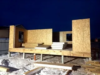 Özel projeye göre 85 m² ev, Kineshma: duvar montajı