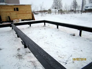 House based on the “Avdeevo” design, Molodtsovo settlement: foundation and sill strapping