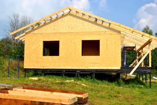 House based on the “Magnoliya” design, Vladimir Region: wall assembly
