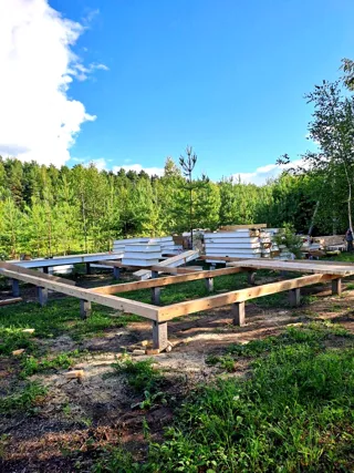 Haus 64 m² nach individuellem Projekt, Dorf Seltso-Podelyshevo: Fundament und Grundrahmen