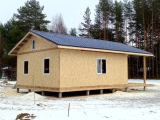 Haus nach individuellem Entwurf, Region Twer: fertiges Gebäude