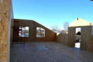 Haus nach Projekt „Townhouse - 1“, Ivanovo: Wandmontage
