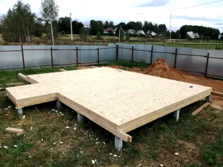 55,5 m² house built to a custom design, Kostroma Region: SIP panel floor at level 0
