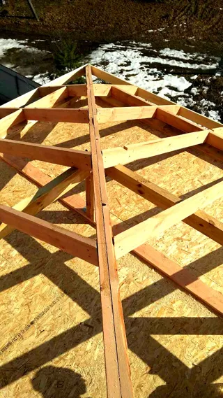 Haus nach Projekt „Ewropa“, SNT „Weteran-5“: Dach