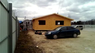 Haus nach Projekt „Barnhouse 76.1“, Gebiet Iwanowo: Wandmontage