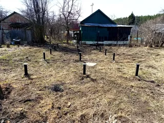 Haus nach individuellem Projekt, SNT „Wischenka“: Fundament und Schwellenrahmen