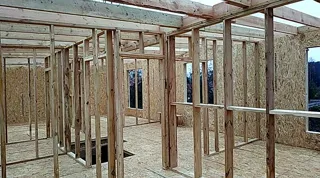 Haus nach individuellem Projekt, Dorf Yudino: Trennwände