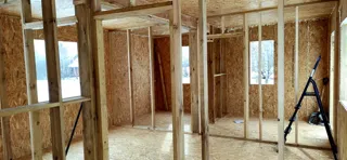 43 m² ev, özel proje, “FILM” SNT: iç bölme duvarlar