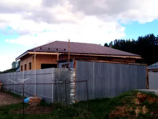 Haus nach individuellem Entwurf, Dorf Troitsko-Nikolskoe: fertiges Gebäude