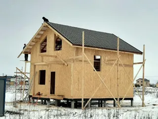 Haus nach Projekt „Metschta pl.4“, Siedlung Pervyy: Fertiges Haus