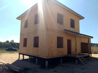 “Muza” projesine göre ev, Dzerzhinsk: tamamlanmış ev