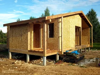 Haus nach individuellem Entwurf, Dorf Paneevo: Dach
