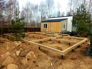 Haus nach individuellem Projekt, KP „Jaroslawskoje Wsmorje“: Fundament und Grundrahmen