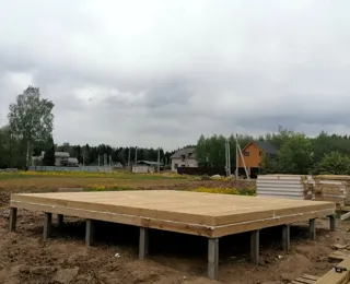 Haus 112,5 m² nach Projekt „Kostroma“, Dorf Nastasino: SIP-Boden auf Höhe 0