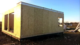 Haus nach Projekt „Stil 108“, Siedlung Yaroslavka: Wandmontage
