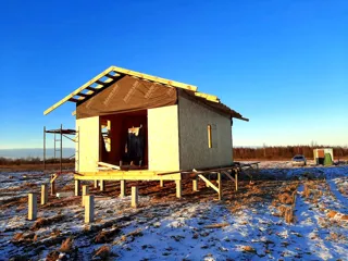 Haus nach individuellem Entwurf, Gebiet Wladimir: Wandmontage