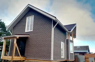 107 m² house built to a custom design, Shuya: completed house