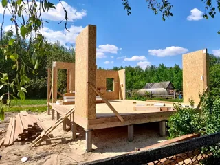 81 m² house built to a custom design, Gumnishchi village: wall assembly