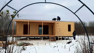 Haus nach Projekt „Mistika - E2.5“, Dorf Okorkovo: Wandmontage
