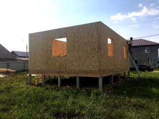 103 m² ev, “Ermak” projesi, Kostroma bölgesi: duvar montajı