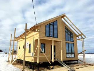 Haus nach Projekt „Akkord“, Siedlung Pervyy: Fertiges Haus