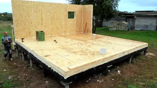 Haus nach Projekt „Alfa“, Siedlung Tonshaevo: Wandmontage