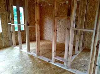 Haus nach Projekt „Barnhouse 33“, Dorf Seltso: Innenwände