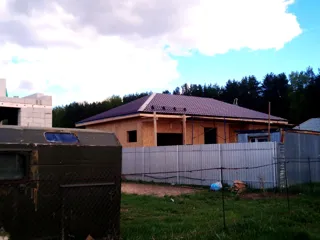 Haus nach individuellem Entwurf, Dorf Troitsko-Nikolskoe: fertiges Gebäude