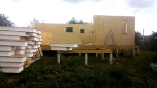 Haus 70 m², Projekt „Finnisch 70“, Siedlung Kolobovo: Wandmontage