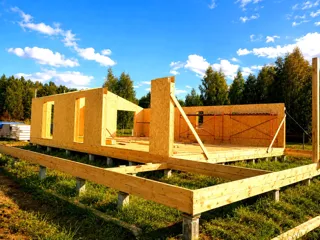 168,61 m² house built to a custom design, Yaroslavl Region: wall assembly
