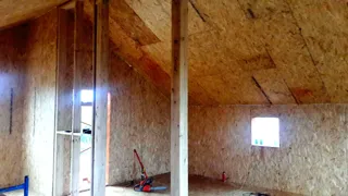 Haus nach Projekt „Majak“, Dorf Verkhnee Myachkovo: Innenwände