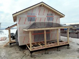 House based on the “Yessentuki 7.5x7.5” design, Kamenki village: completed house