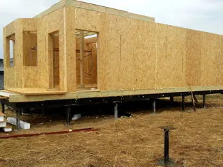 Haus nach individuellem Entwurf, Dorf Barskoe-Tatarovo: Wandmontage