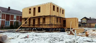 Haus nach individuellem Entwurf, Siedlung Severnyy: zweites Obergeschoss und Dachgeschoss