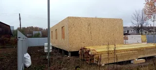 92 m² ev, “Randevu 2” projesi, “SN Lopatino” SNT: duvar montajı