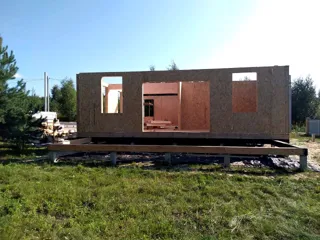 Özel projeli ev, Nijniy Novgorod bölgesi: duvar montajı