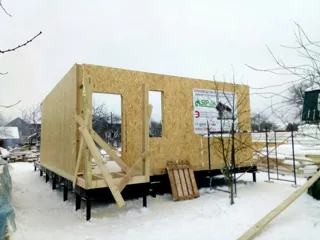 Haus nach Projekt „Wdochnowenie“, Wyksa: Wände des Erdgeschosses