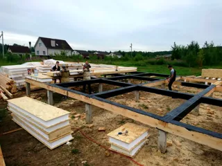 House, custom design, Kostroma 28: foundation and base framing