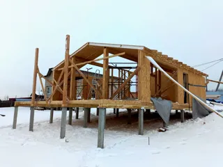 “Barnhouse 76.1” projesine göre ev, Kostroma bölgesi: duvar montajı