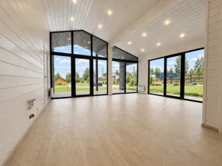 Wohnküche im Barnhouse 76 mit Panoramafenstern