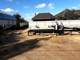 Haus nach Projekt „Majak“, Dorf Verkhnee Myachkovo: SIP-Boden auf Höhe 0