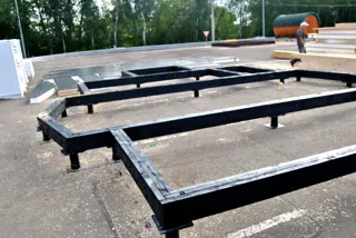 Haus nach Projekt „Musterhaus“, Yaroslavl: Fundament und Grundrahmen