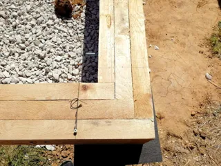 Haus nach Projekt „Jessentuki 7.5x7.5“, Dorf Rastunovo: Fundament und Grundrahmen