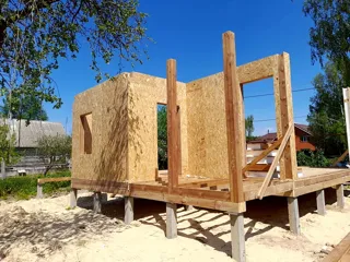 81 m² house built to a custom design, Gumnishchi village: wall assembly