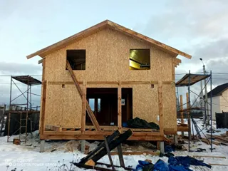 Haus 147,5 m², Projekt „Jessentuki 8x8“, Siedlung Pervyy: fertiges Haus