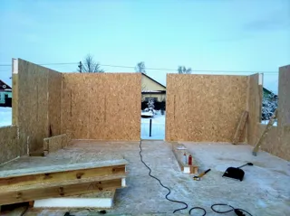 86,7 m² house built to a custom design, Shuya: wall assembly