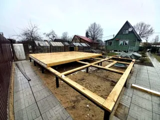 House, “Barnhouse 39” design, SNT garden community “Gorkovskoye Boloto”: foundation and base framing