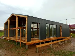 Haus nach Projekt „Barnhouse 84.2“, Dorf Ivantsevo: Fassadenverkleidung