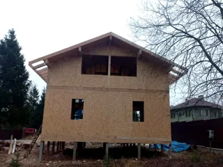 Haus 142 m², individuelles Projekt, Siedlung „Fontainebleau“: Dach
