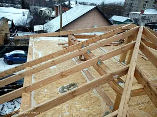 “Avdeevo 2” projesine göre 83,37 m² ev, Kostroma: çatı